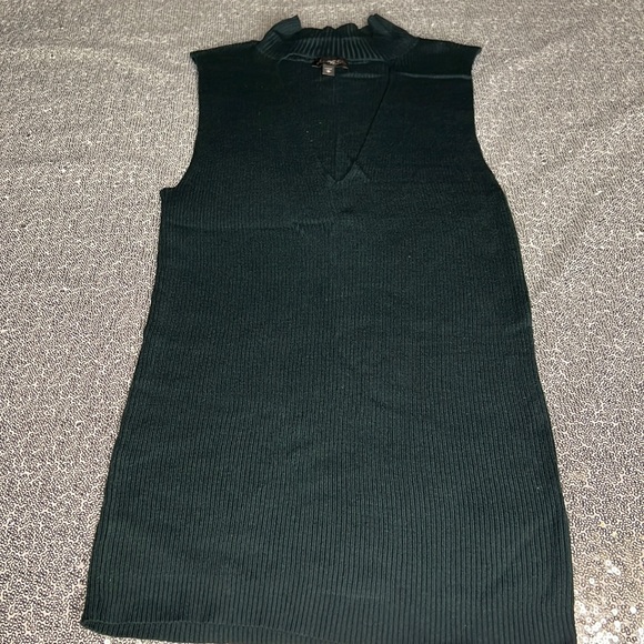 Express , medium , Green - Picture 1 of 4